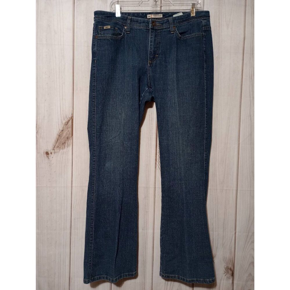 Lee Jeans Ladies 14 Mid Rise‎ Bootcut Medium Wash